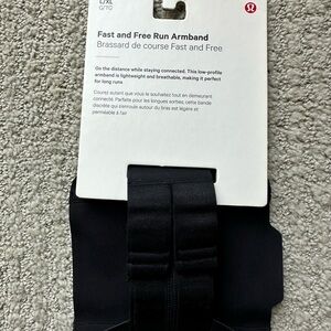 lululemon athletica Black Fast and Free Run Armband
